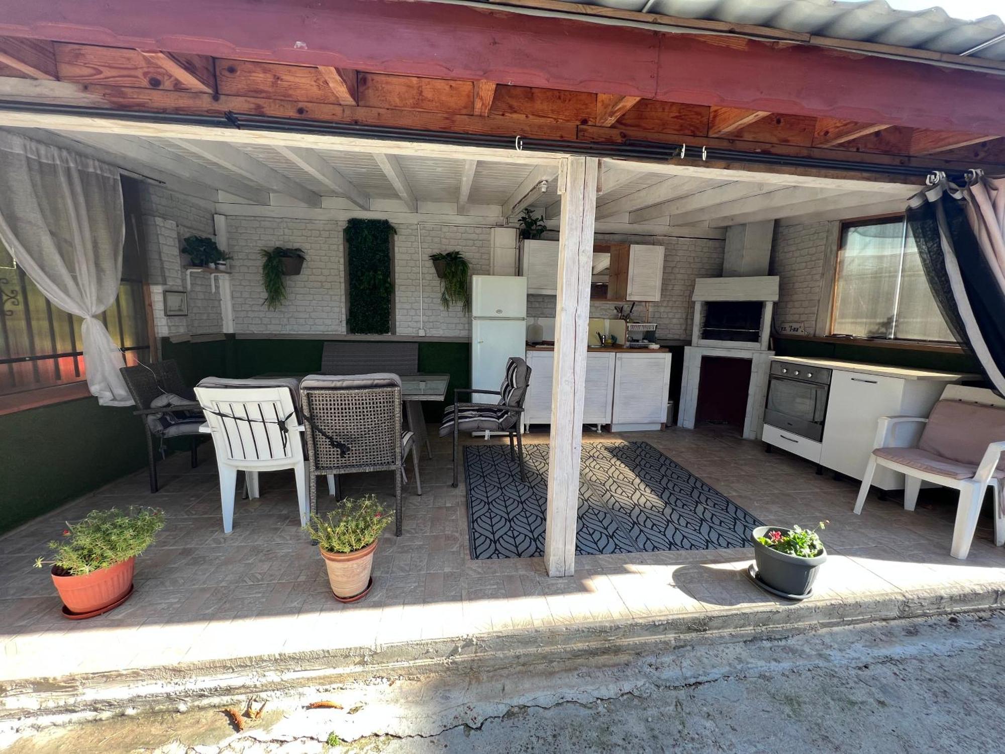 House Varna-1 กราเปตส์ ภายนอก รูปภาพ